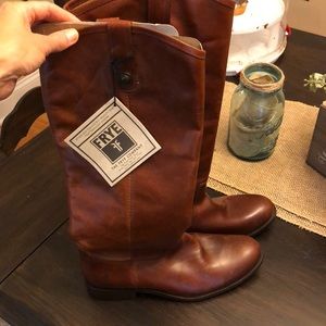 Frye Melissa extended calf size 8.5, cognac